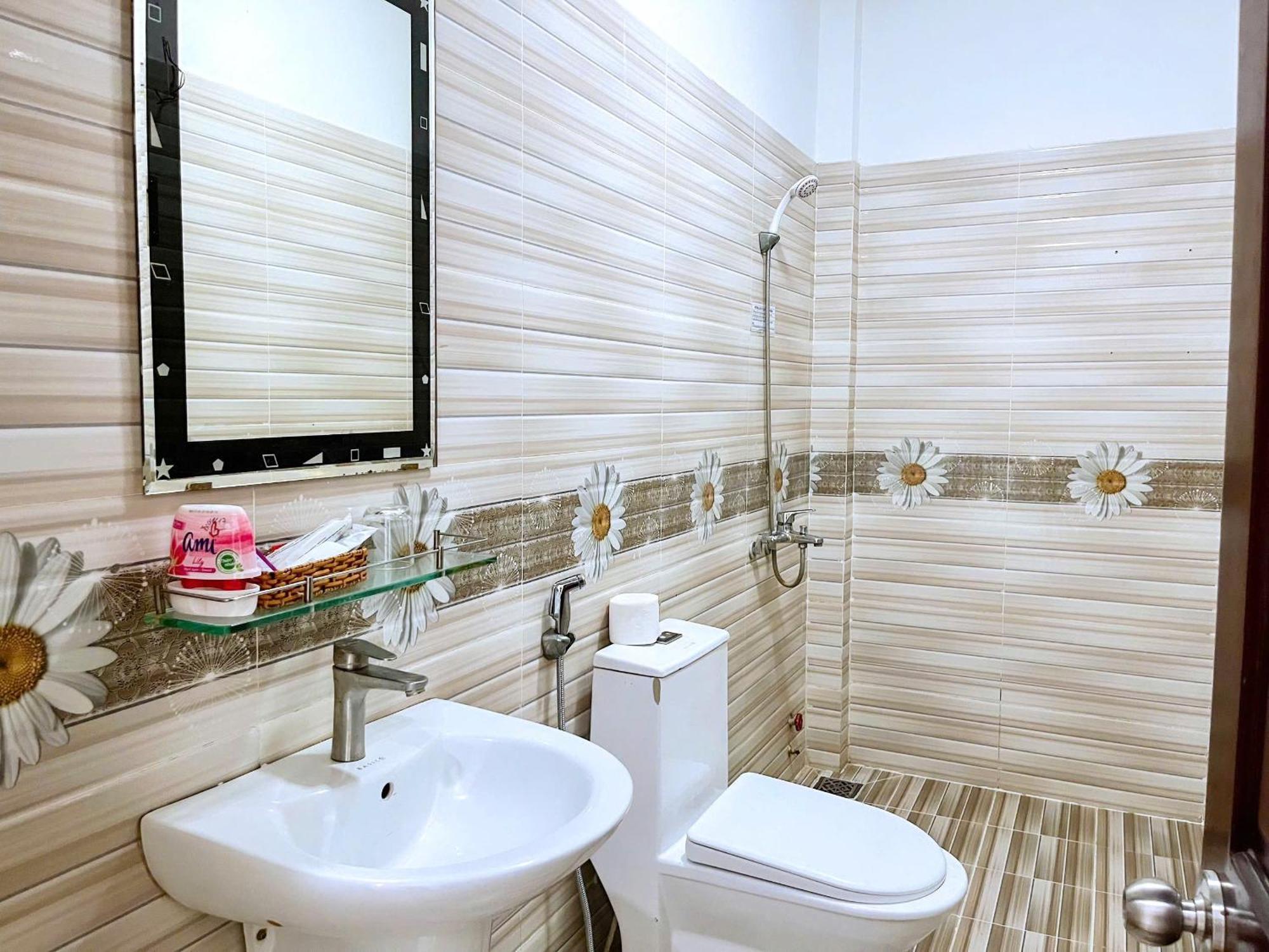 Khach San Ha Dan - Bai Sau Vung Tau Hotell Eksteriør bilde